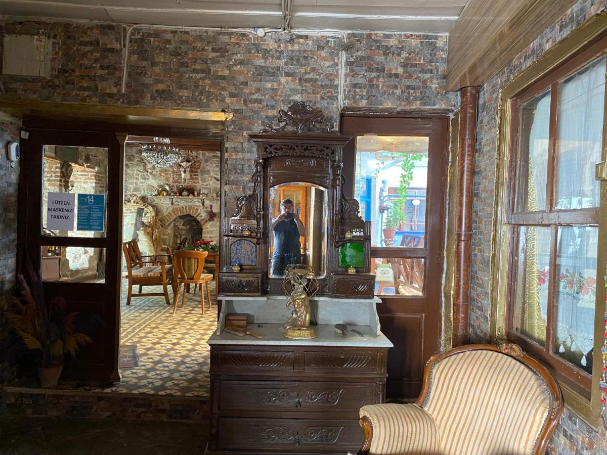 Pergamon Pension ベルガマ エクステリア 写真